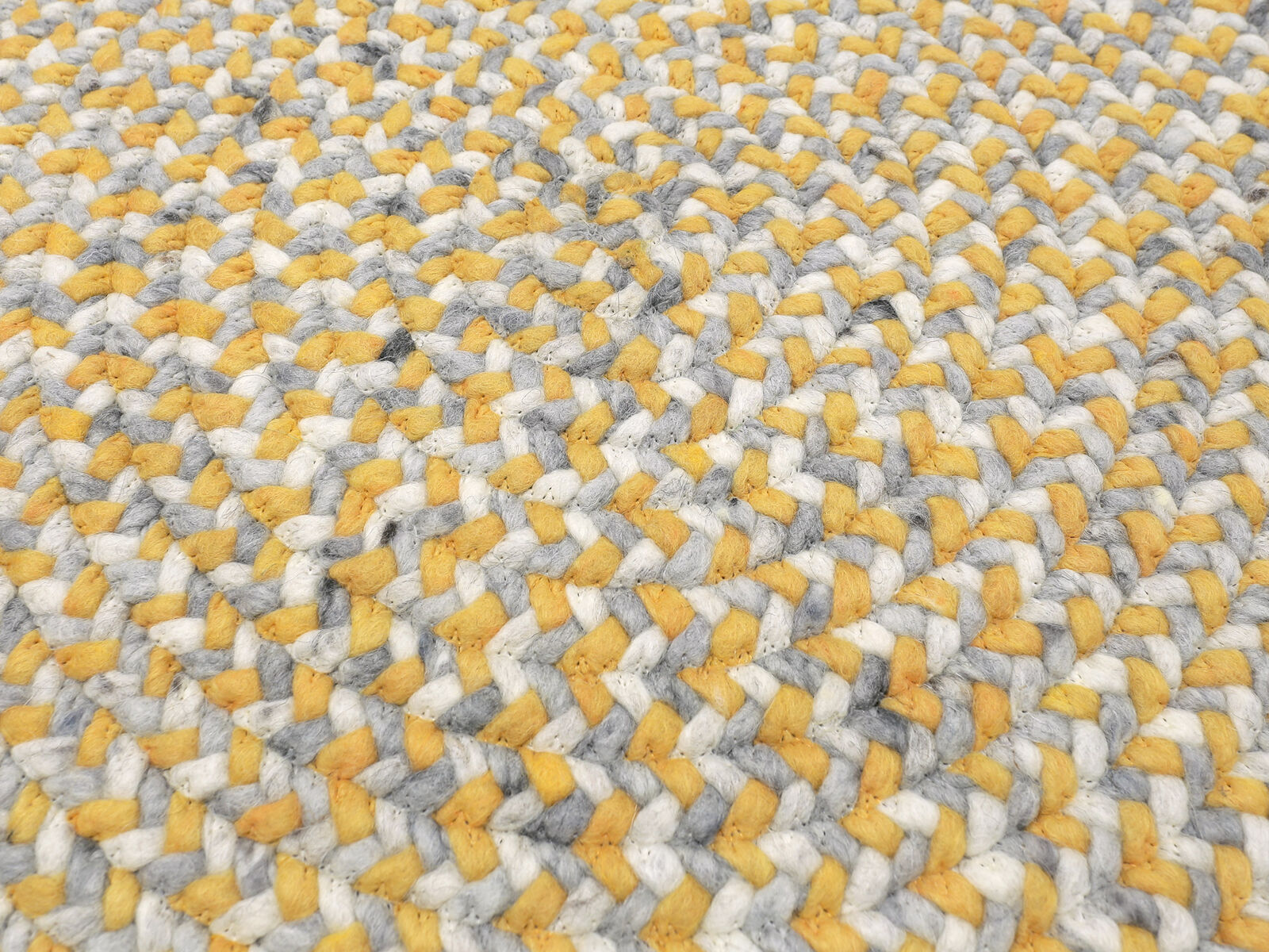 Olbia Rondo Handwebteppich | 100% gewalkte Schurwolle | Wunschmaß Rund