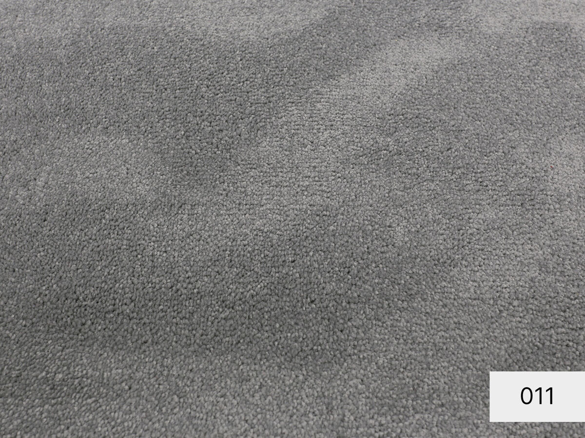 Mustermaterial | | Raummaß Breite & | | Pegasus Teppichboden 011 400,500cm flauschiger Velours